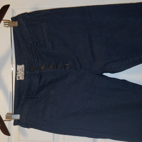 Free People dark blue jeans 28 - Picture 3 of 11